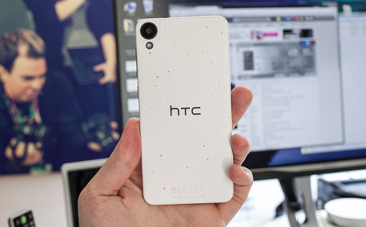 HTC-Desire-825-recenzija-test-3.jpg